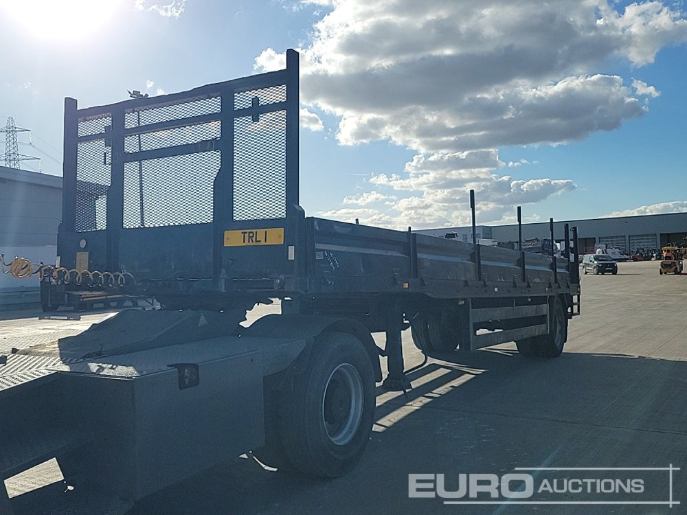 Crane Freuhauf PHA SAI - Semi-reboque plataforma/ Caixa aberta: foto 1 Crane Freuhauf PHA SAI - Semi-reboque plataforma/ Caixa aberta: foto 1