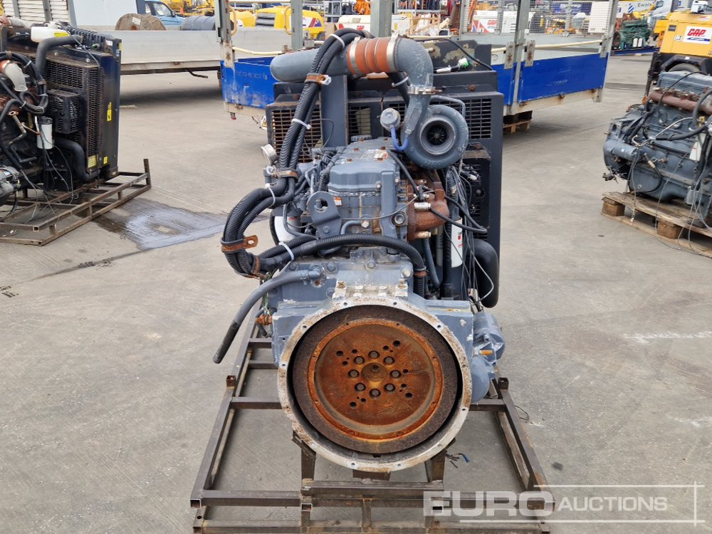Cummins 6 Cylinder Engine - Motor: foto 4 Cummins 6 Cylinder Engine - Motor: foto 4