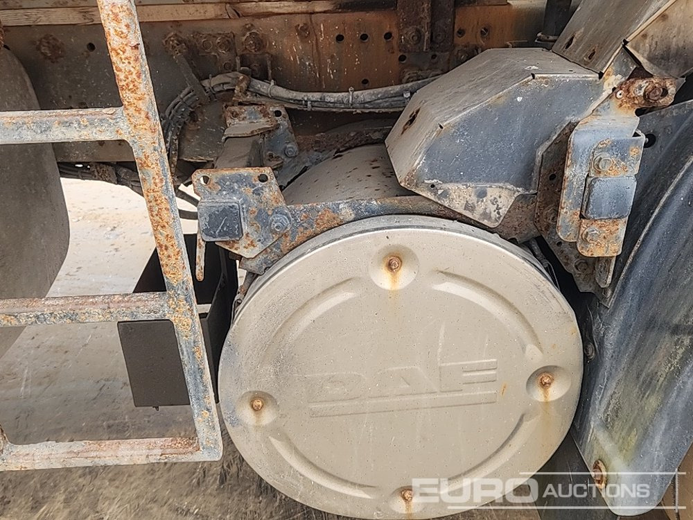 Camião basculante DAF CF75 310: foto 26