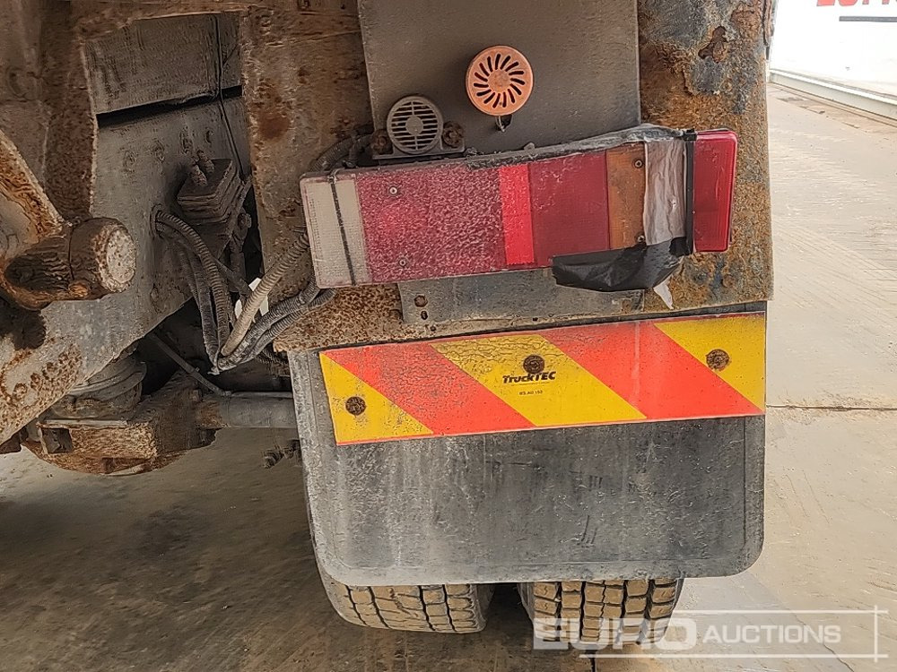 Camião basculante DAF CF75 310: foto 21