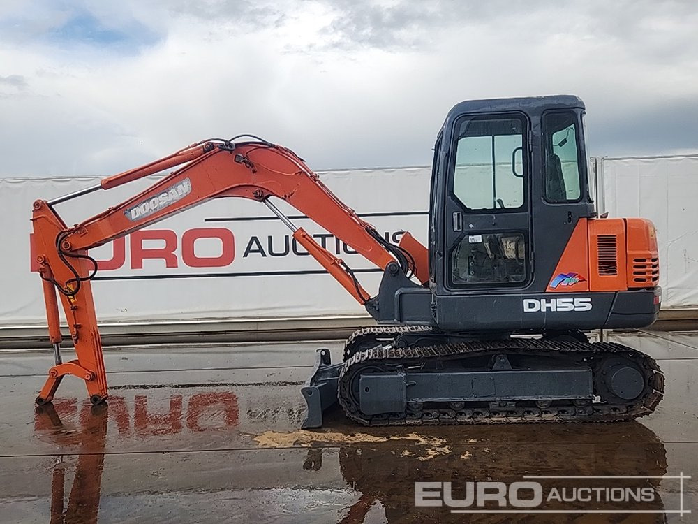 Doosan DH55-V - Mini escavadeira: foto 2 Doosan DH55-V - Mini escavadeira: foto 2
