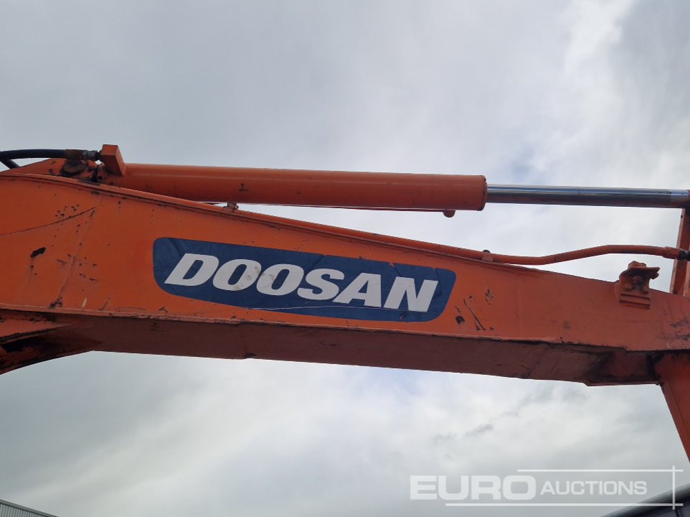 Mini escavadeira Doosan DH55-V: foto 21