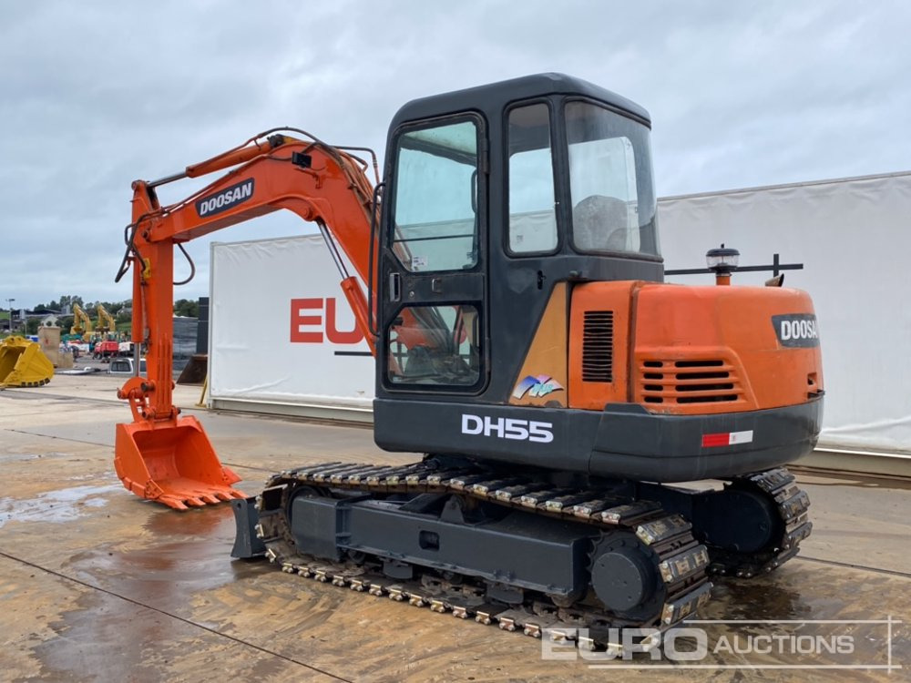 Doosan DH55-V - Mini escavadeira: foto 3 Doosan DH55-V - Mini escavadeira: foto 3