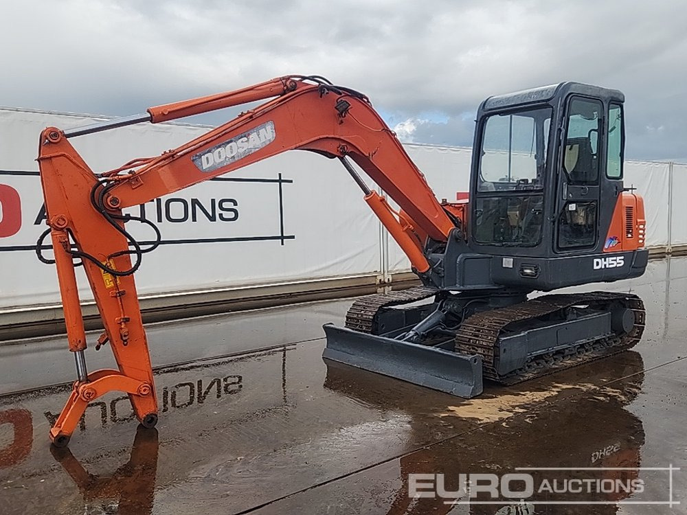 Doosan DH55-V - Mini escavadeira: foto 1 Doosan DH55-V - Mini escavadeira: foto 1