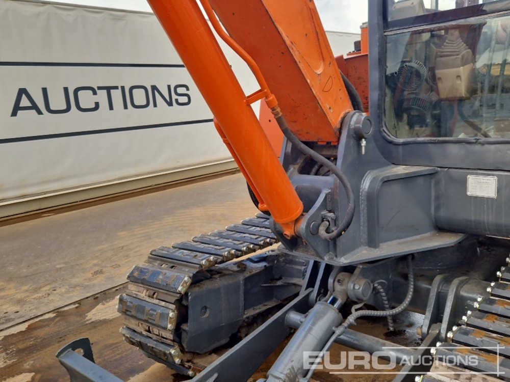 Mini escavadeira Doosan DH55-V: foto 16
