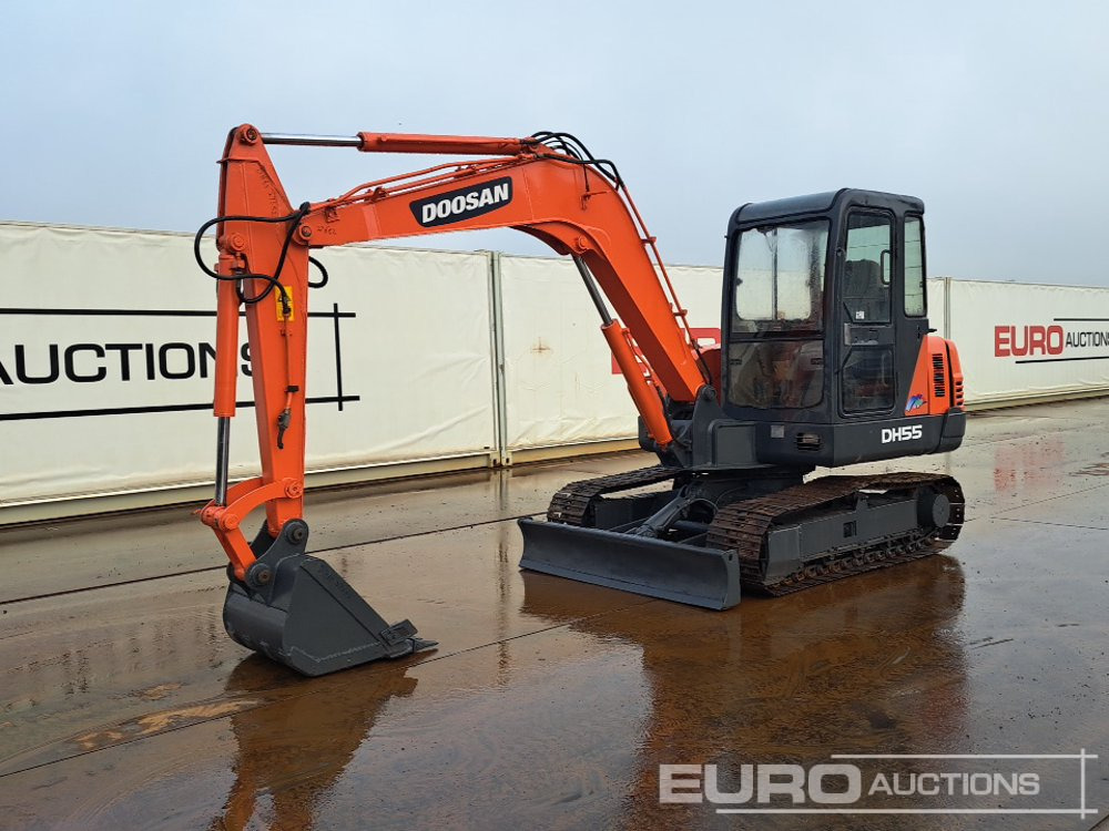 Doosan DH55-V - Mini escavadeira: foto 1 Doosan DH55-V - Mini escavadeira: foto 1