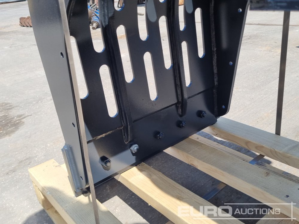 Equipamento para Escavadeira Unused 2025 Mustang GRP450: foto 10