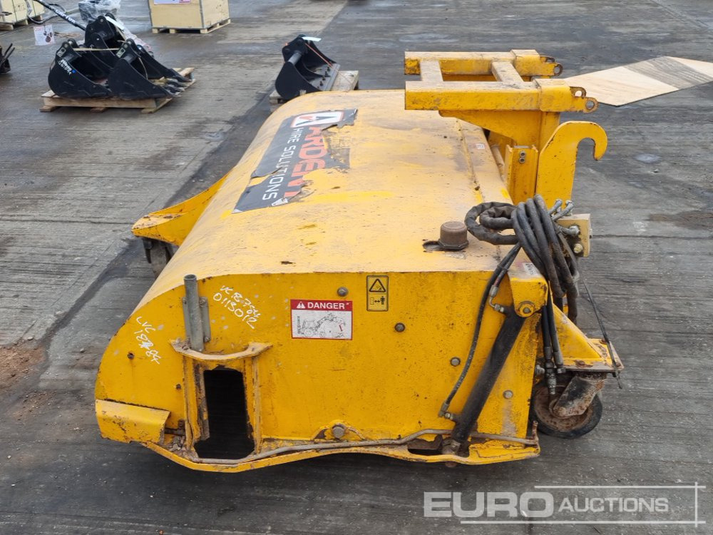 2018 JCB SC240 - Equipamento de movimentação: foto 2 2018 JCB SC240 - Equipamento de movimentação: foto 2