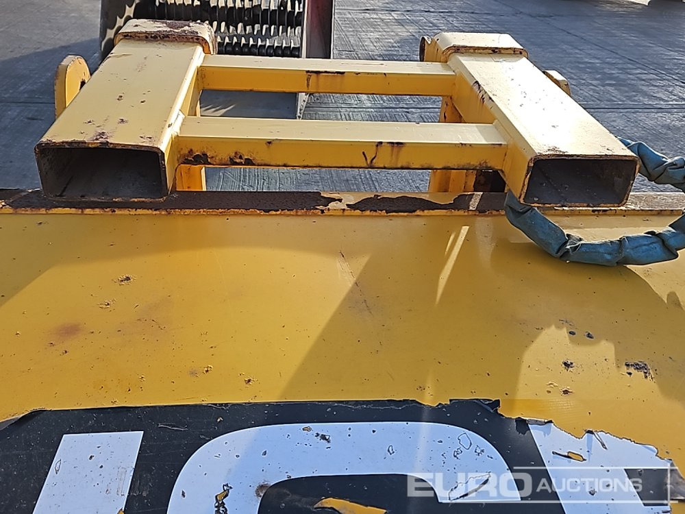 Equipamento de movimentação JCB Hydraulic Sweeper Collector to suit Telehandler: foto 29 Equipamento de movimentação JCB Hydraulic Sweeper Collector to suit Telehandler: foto 29