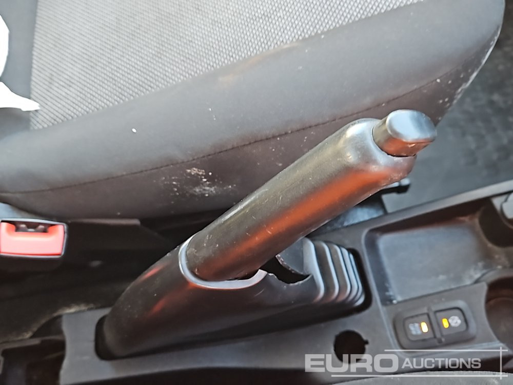 Carrinha de caixa aberta Fiat Doblo: foto 23 Carrinha de caixa aberta Fiat Doblo: foto 23