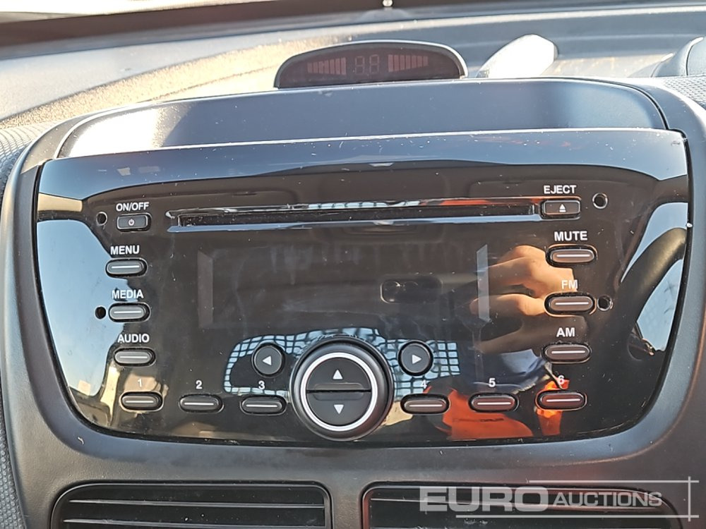 Carrinha de caixa aberta Fiat Doblo: foto 29 Carrinha de caixa aberta Fiat Doblo: foto 29