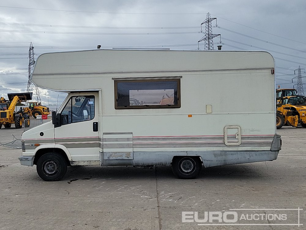 Fiat Ducato - Autocaravana capucine: foto 2 Fiat Ducato - Autocaravana capucine: foto 2
