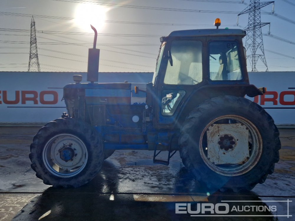 Ford 8210 - Trator: foto 2 Ford 8210 - Trator: foto 2