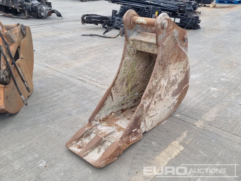Geith 18" Digging Bucket 65mm Pin to suit 13 Ton Excavator - Balde: foto 1 Geith 18" Digging Bucket 65mm Pin to suit 13 Ton Excavator - Balde: foto 1