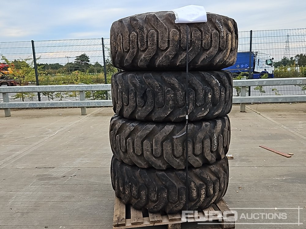 Goodyear 15.5-25 Tyre (4 of) - Pneu: foto 1 Goodyear 15.5-25 Tyre (4 of) - Pneu: foto 1