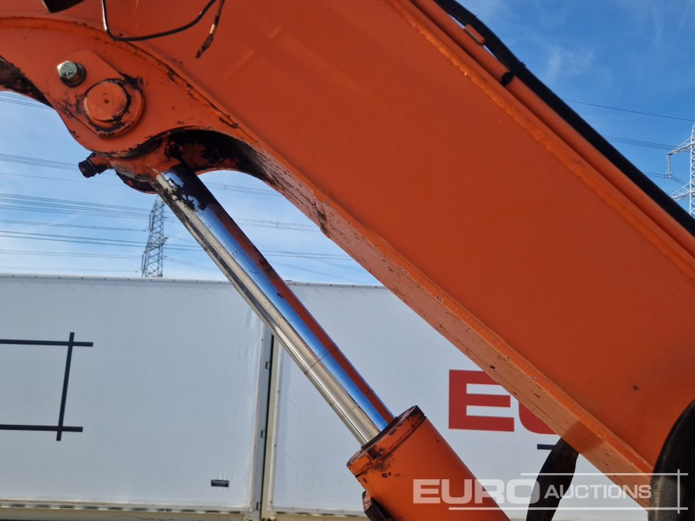 Mini escavadeira Hitachi ZX50 CLR: foto 21