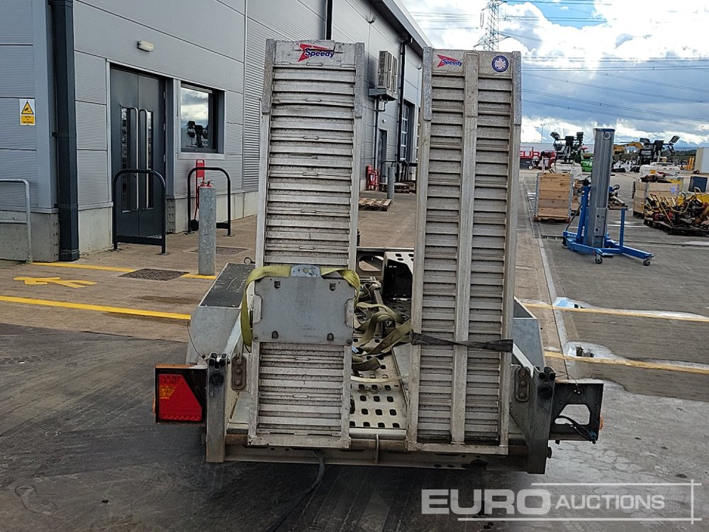 Indespension 2.7 Ton - Reboque porta máquinas: foto 4 Indespension 2.7 Ton - Reboque porta máquinas: foto 4