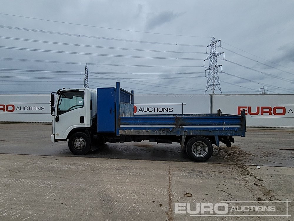 Isuzu 4x2 Dropside Tipper Lorry , Manual Gearbox - Camião basculante: foto 2 Isuzu 4x2 Dropside Tipper Lorry , Manual Gearbox - Camião basculante: foto 2