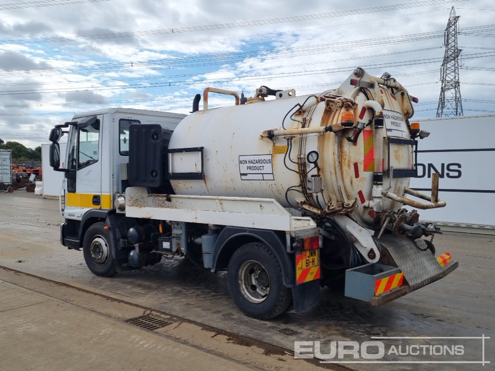 Iveco 100E18 - Camião cisterna: foto 3 Iveco 100E18 - Camião cisterna: foto 3