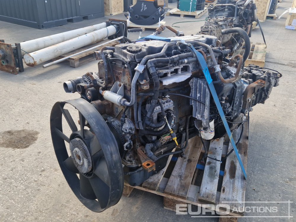 Iveco 6 Cylinder Engine, Gearbox - Motor: foto 1 Iveco 6 Cylinder Engine, Gearbox - Motor: foto 1