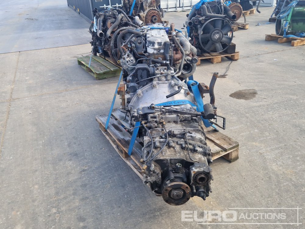 Iveco 6 Cylinder Engine, Gearbox - Motor: foto 4 Iveco 6 Cylinder Engine, Gearbox - Motor: foto 4