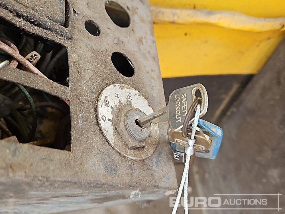 Escavadora de rastos JCB 806C: foto 43