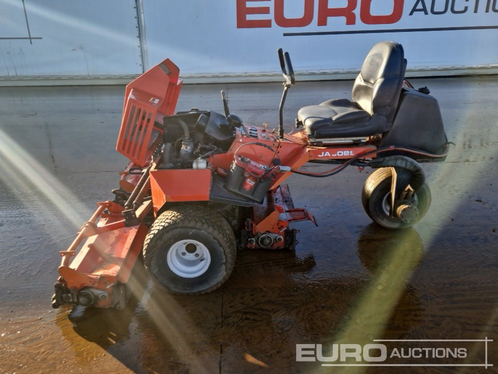 Jacobsen Tri-King 1672D 3 Wheel 3 Gang Ride On Lawnmower - Cortador de grama: foto 2 Jacobsen Tri-King 1672D 3 Wheel 3 Gang Ride On Lawnmower - Cortador de grama: foto 2
