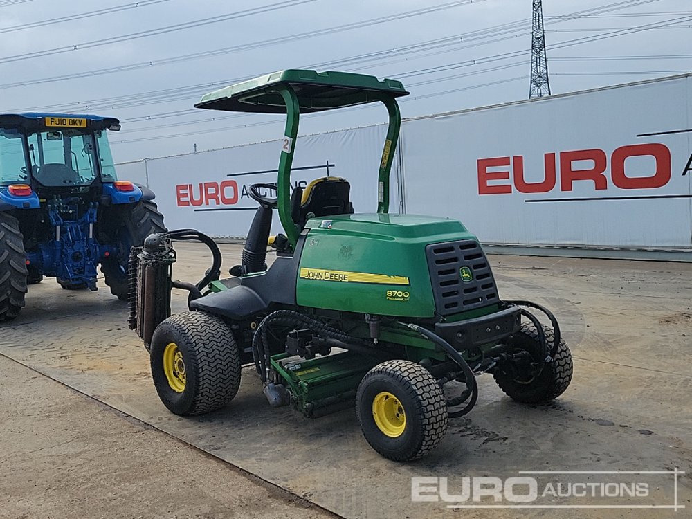 John Deere 8700 PC FM - Cortador de grama: foto 3 John Deere 8700 PC FM - Cortador de grama: foto 3