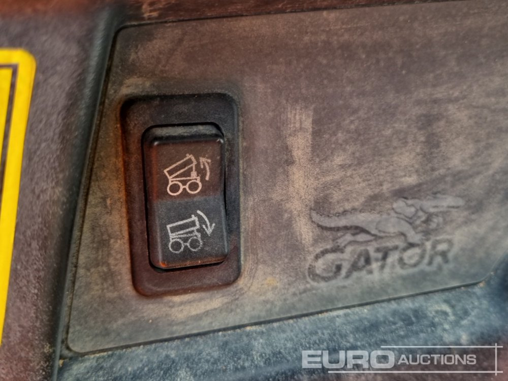 Quadriciclo John Deere Gator: foto 30