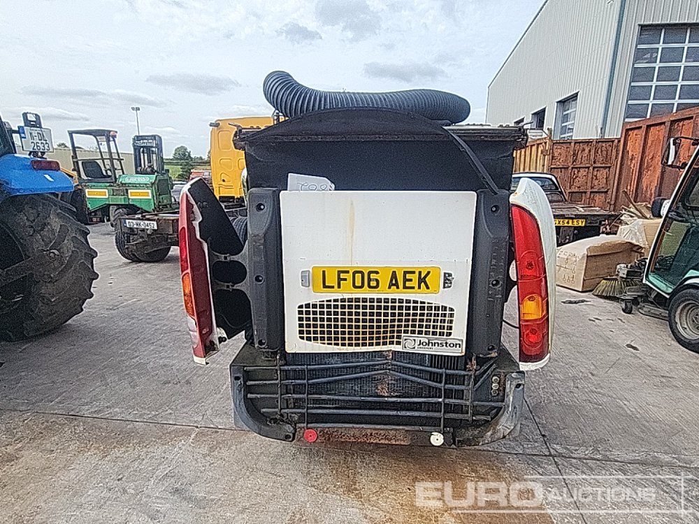 Johnston Sweeper 4x2 Diesel Road Sweeper - Varredora urbana: foto 4 Johnston Sweeper 4x2 Diesel Road Sweeper - Varredora urbana: foto 4