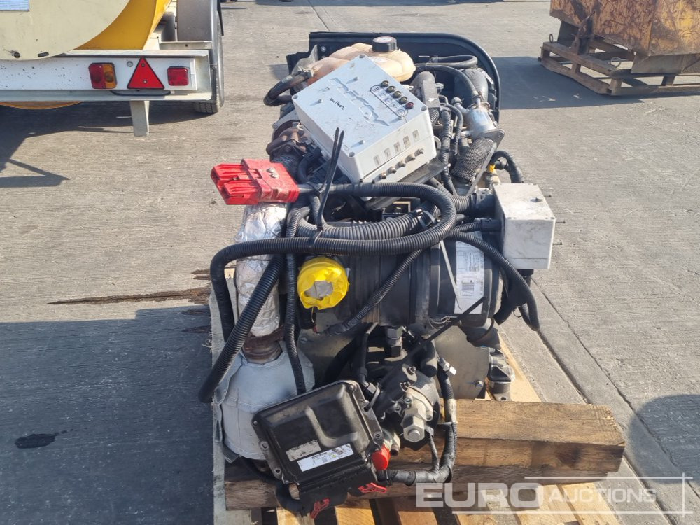 Kohler 4 Cylinder Engine - Motor: foto 4 Kohler 4 Cylinder Engine - Motor: foto 4