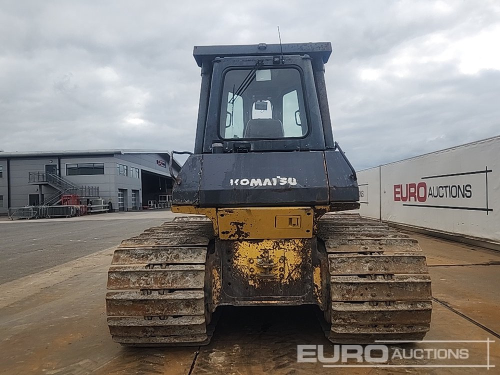 Komatsu D65PX-12 - Buldôzer: foto 4 Komatsu D65PX-12 - Buldôzer: foto 4