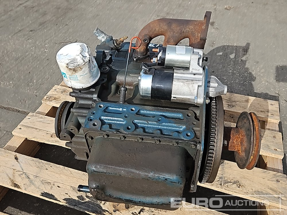 Kubota 3 Cylinder Engine - Motor: foto 4 Kubota 3 Cylinder Engine - Motor: foto 4