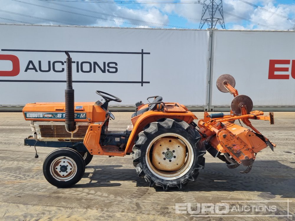 Kubota B1702 - Mini trator: foto 2 Kubota B1702 - Mini trator: foto 2