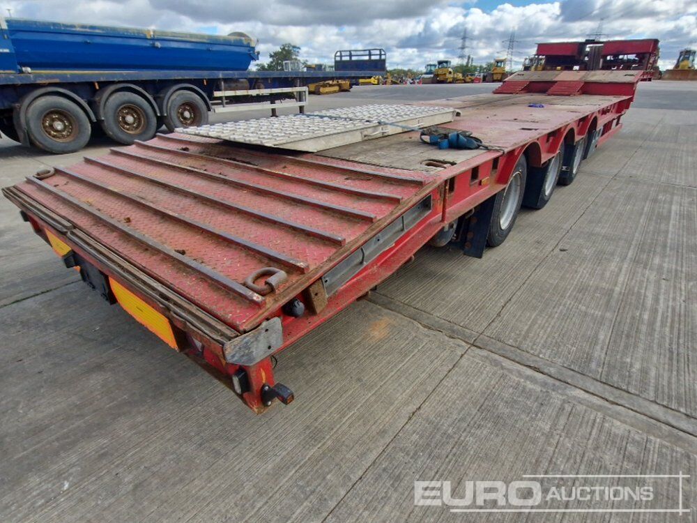 M&G Trailers Ltd, Step Frame Low Loader Tri Axle Rear Steering, 3m Extendable C/w Out Riggers & Alloy Ramps - Reboque baixa: foto 5 M&G Trailers Ltd, Step Frame Low Loader Tri Axle Rear Steering, 3m Extendable C/w Out Riggers & Alloy Ramps - Reboque baixa: foto 5