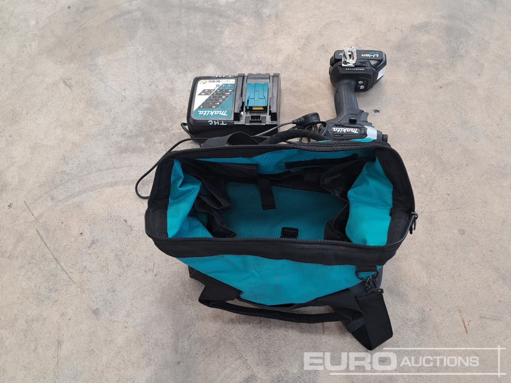 Makita 18v Impact Driver, Battery, 240v Charger, Carry Bag - Equipamento de construção: foto 4 Makita 18v Impact Driver, Battery, 240v Charger, Carry Bag - Equipamento de construção: foto 4