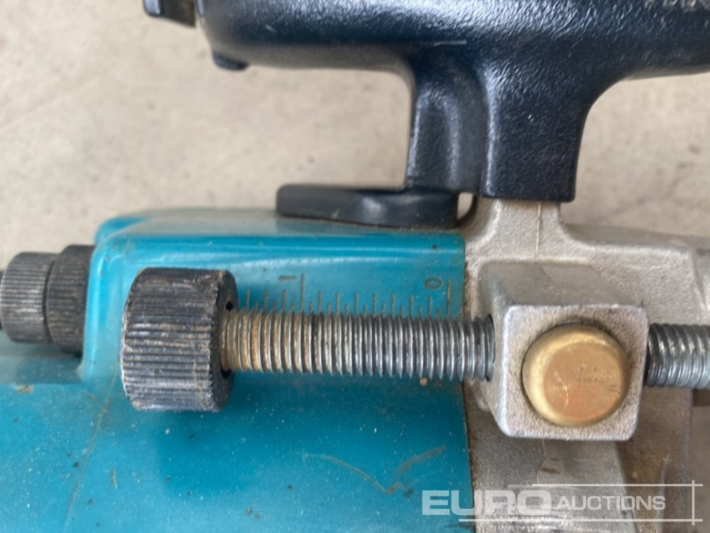 Equipamento de construção Makita 3612 110 Volt Router: foto 11