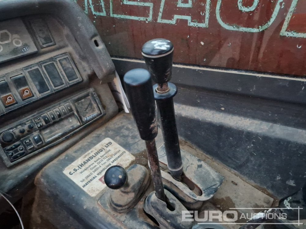 Empilhador telescópico Manitou MLT628: foto 40