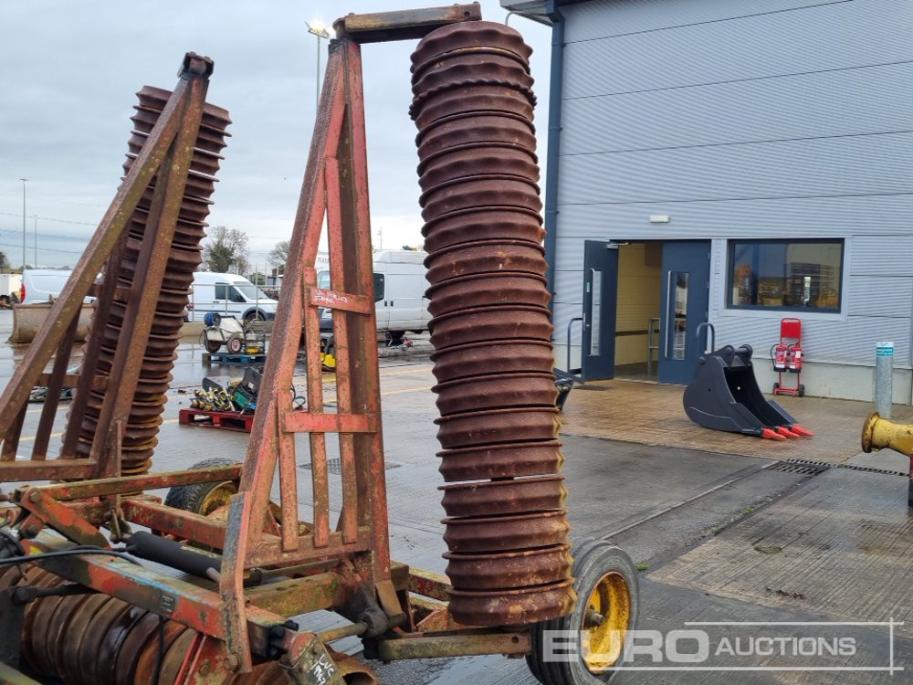 Máquina agrícola Vaderstad Single Axle Draw Bar Hydraulic Folding Ring Roller: foto 20 Máquina agrícola Vaderstad Single Axle Draw Bar Hydraulic Folding Ring Roller: foto 20