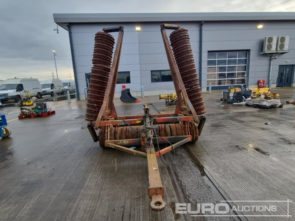 Máquina agrícola Vaderstad Single Axle Draw Bar Hydraulic Folding Ring Roller: foto 8 Máquina agrícola Vaderstad Single Axle Draw Bar Hydraulic Folding Ring Roller: foto 8