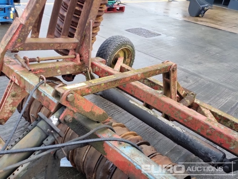 Máquina agrícola Vaderstad Single Axle Draw Bar Hydraulic Folding Ring Roller: foto 14 Máquina agrícola Vaderstad Single Axle Draw Bar Hydraulic Folding Ring Roller: foto 14