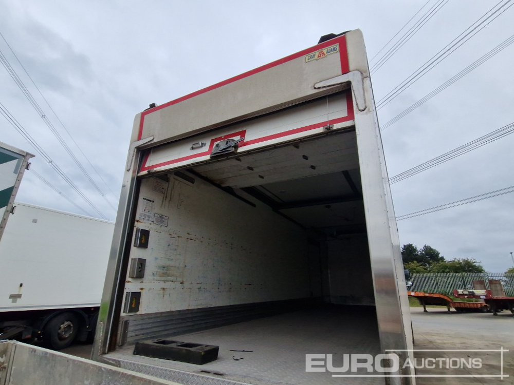 DAF CF330 - Máquina de construção: foto 4 DAF CF330 - Máquina de construção: foto 4