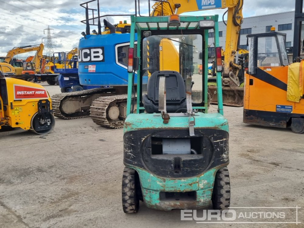 Mitsubishi FG25K - Empilhador a gás: foto 4 Mitsubishi FG25K - Empilhador a gás: foto 4