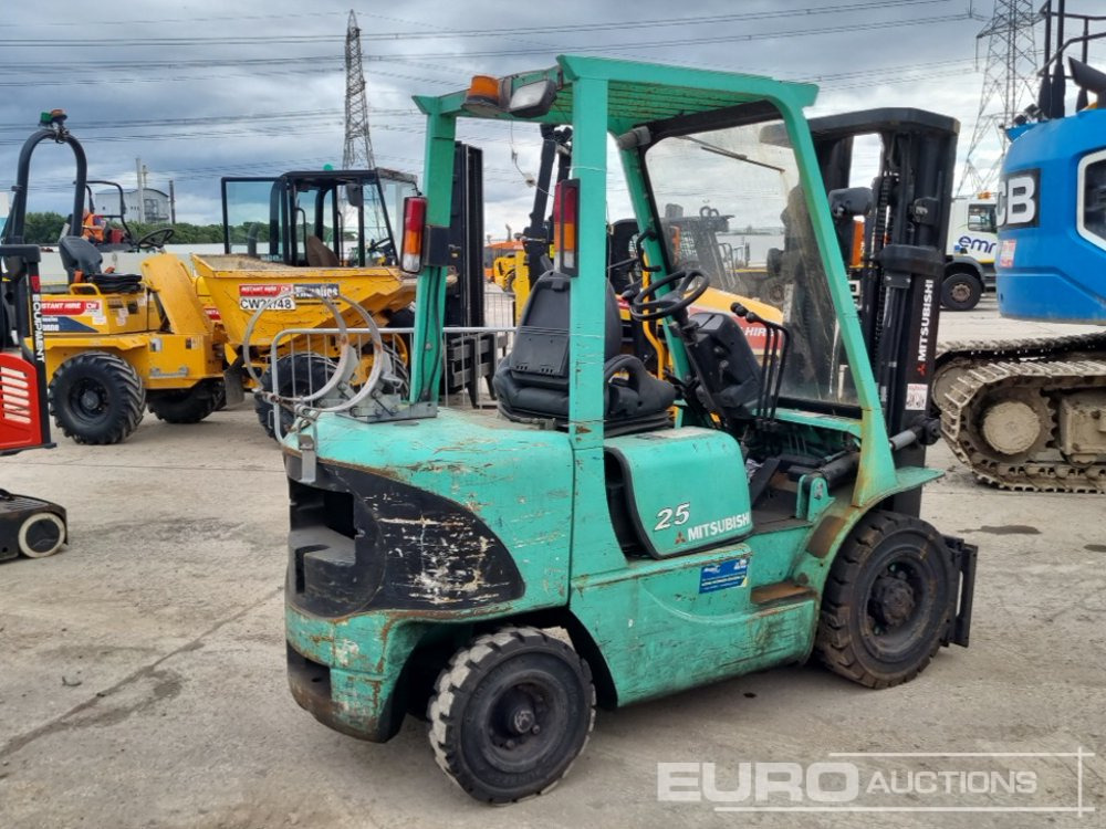 Mitsubishi FG25K - Empilhador a gás: foto 5 Mitsubishi FG25K - Empilhador a gás: foto 5