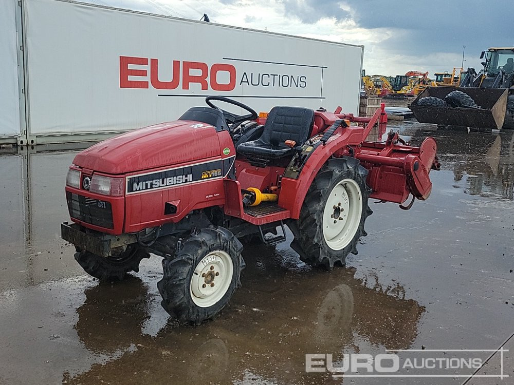 Mitsubishi MT165 - Mini trator: foto 1 Mitsubishi MT165 - Mini trator: foto 1