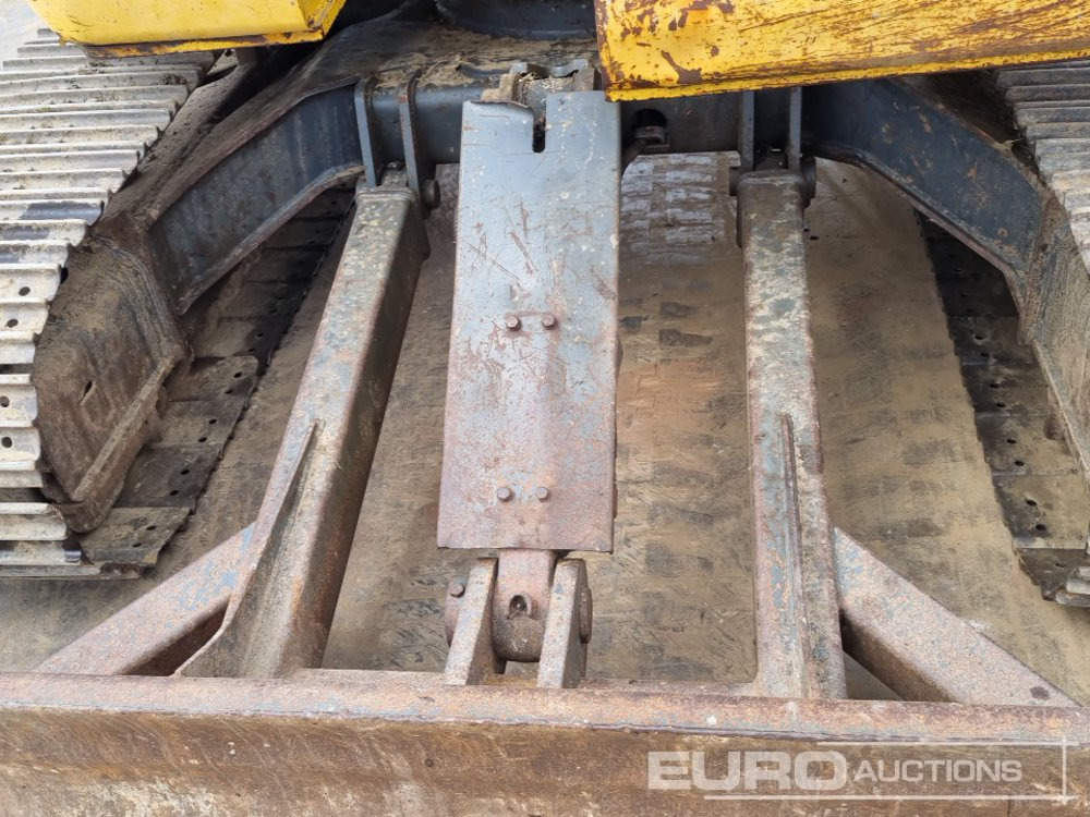 Mini escavadeira New Holland E70SR-1ES: foto 22
