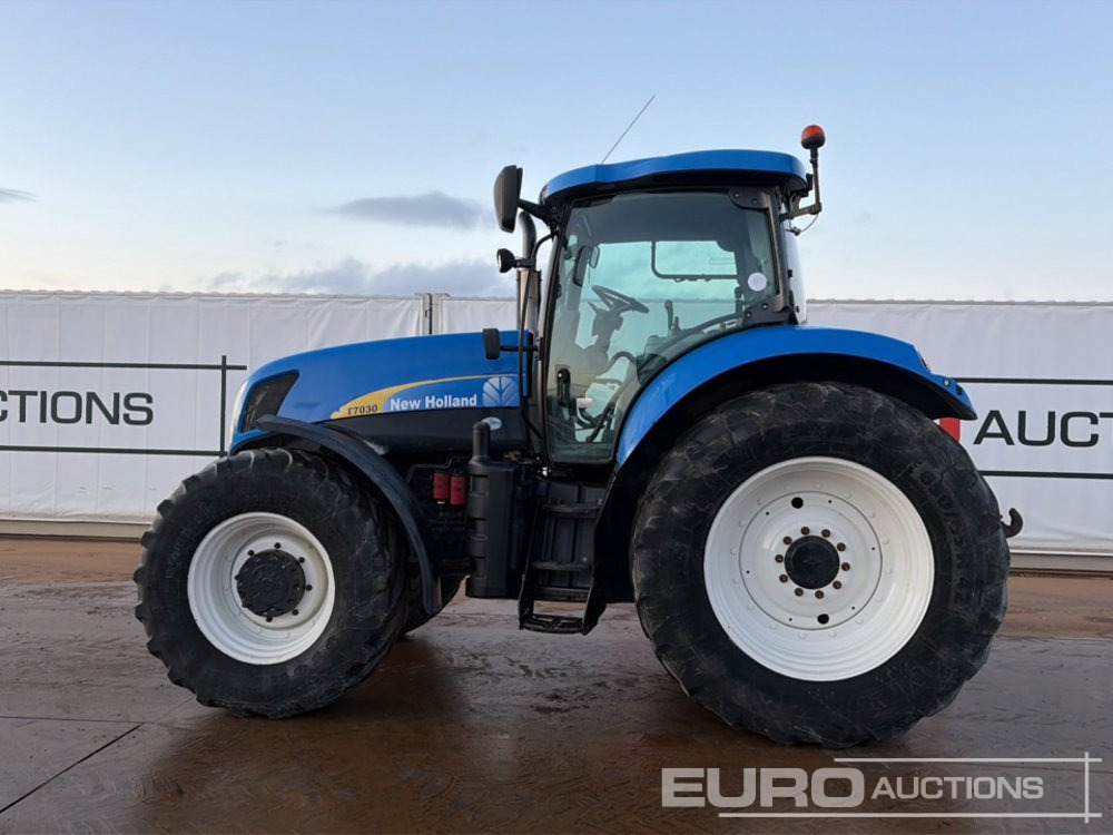 New Holland T7030 - Trator: foto 2 New Holland T7030 - Trator: foto 2