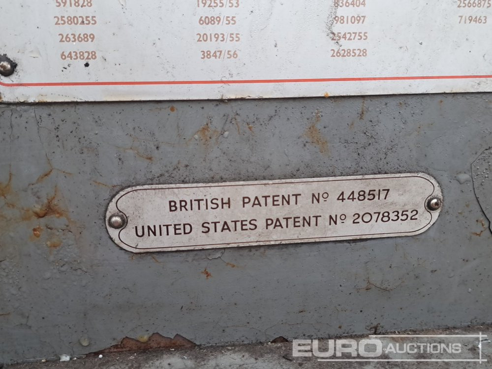 Mandriladora Newall N0. 1520 Jig Boring Machine: foto 19 Mandriladora Newall N0. 1520 Jig Boring Machine: foto 19