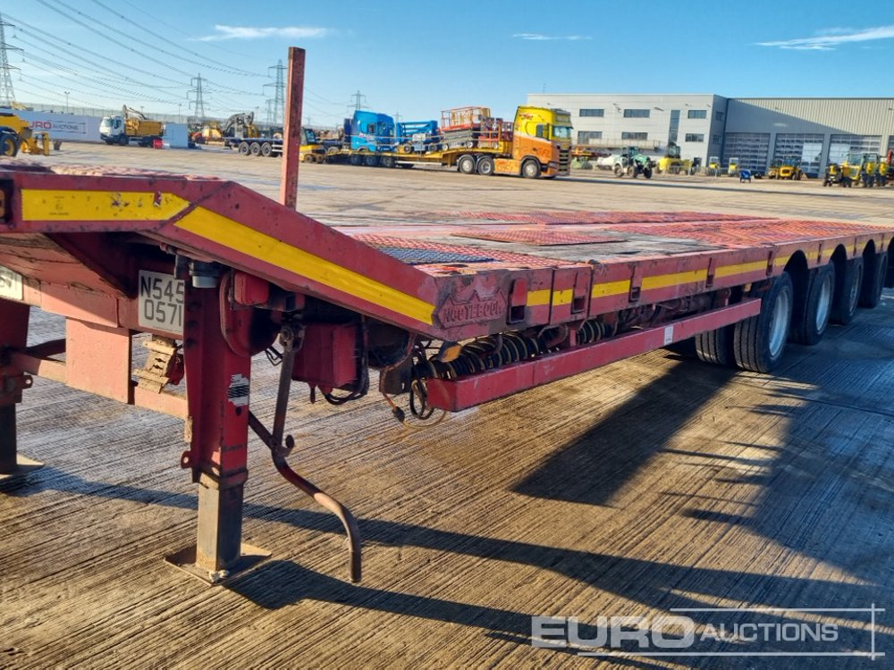 Camião de caixa aberta/ Plataforma Nooteboom 4 Axle Extendable Low Loader Trailer, Twin Axle Rear Steer, Out Riggers: foto 31