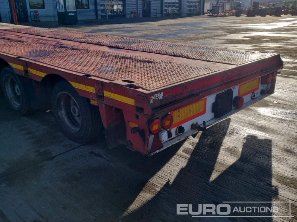 Camião de caixa aberta/ Plataforma Nooteboom 4 Axle Extendable Low Loader Trailer, Twin Axle Rear Steer, Out Riggers: foto 27